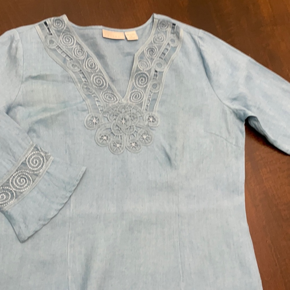 Tweeds linen top   Size M. Light blue